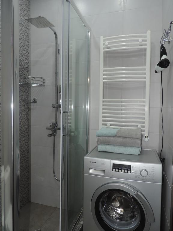 Tamara Apartment Takaishvili 3 バトゥーミ エクステリア 写真
